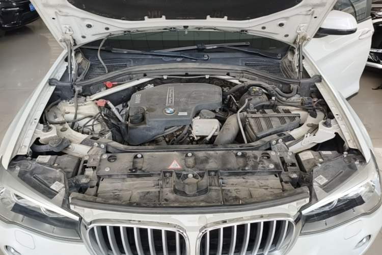 Used BMW X3 2014 xDrive28i Leading Model Engine Bay