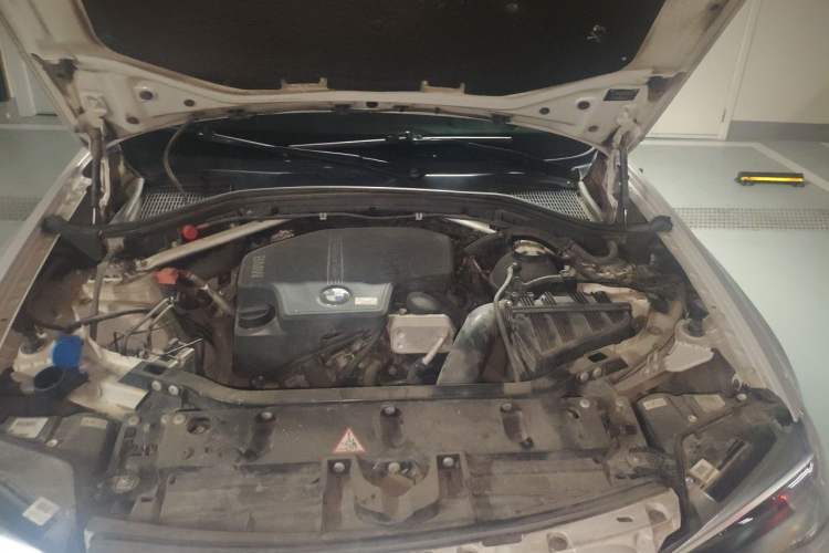 Used BMW X3 2014 xDrive28i X Design Package Engine Bay
