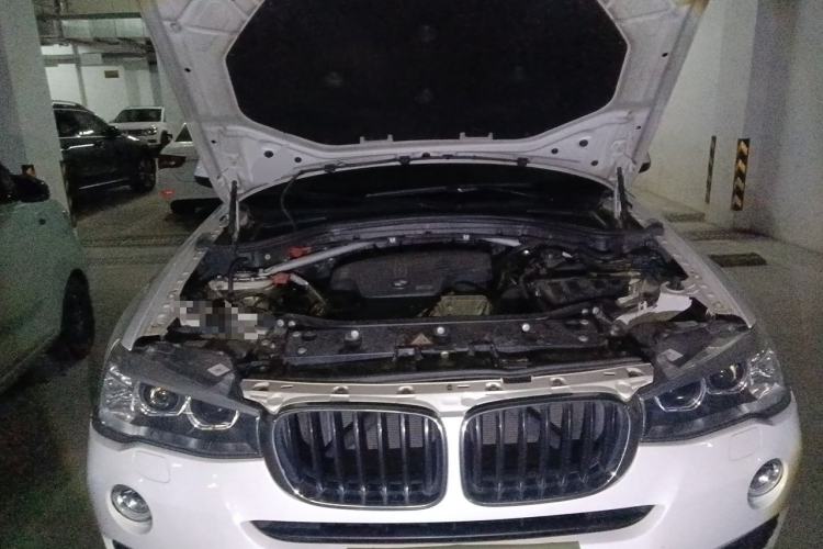 Used BMW X3 2014 xDrive20i Leading Model Engine Bay