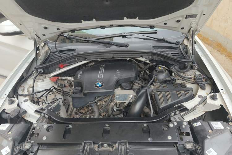 Used BMW X3 2014 xDrive20i X Design Package Engine Bay