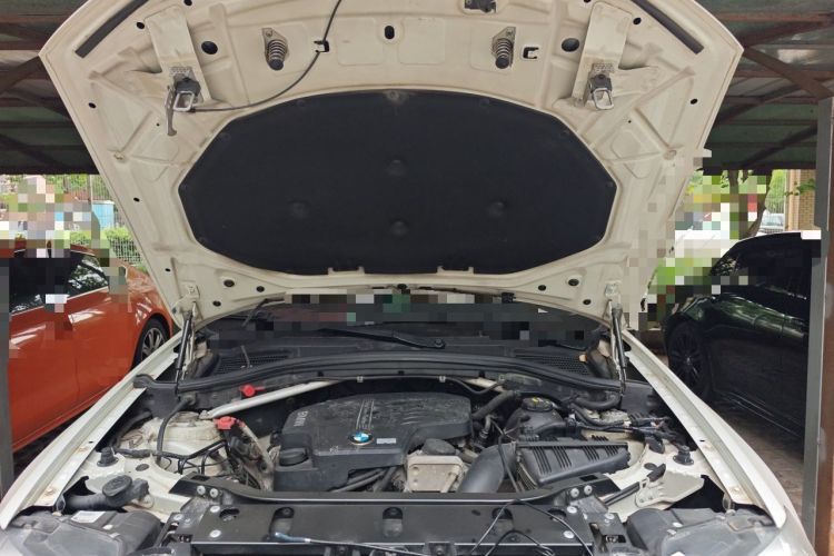 Used BMW X3 2014 xDrive28i Leading Model Engine Bay