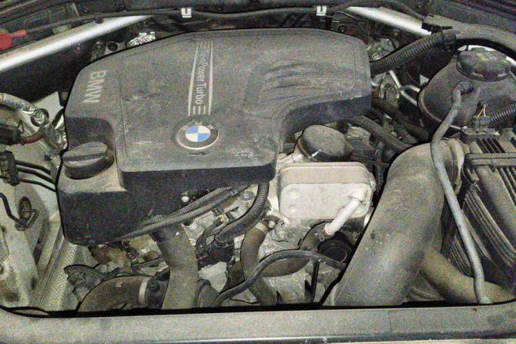 Used BMW X3 2014 xDrive20i X Design Package Engine Bay