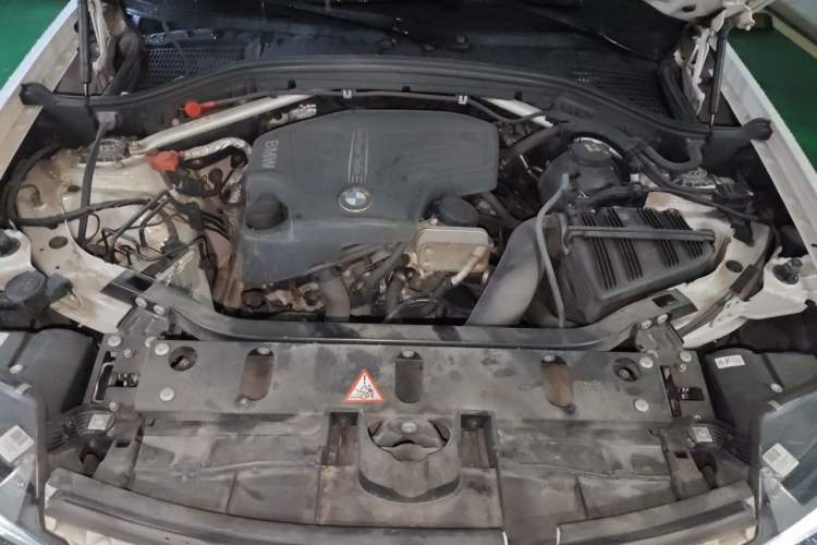 Used BMW X3 2014 xDrive20i X Design Package Engine Bay