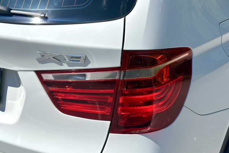 Used BMW X3 2014 xDrive28i Leading Model Engine Bay