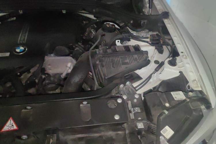 Used BMW X3 2014 xDrive20i X Design Package Engine Bay Left