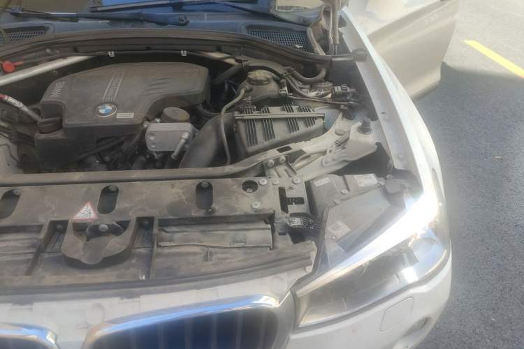 Used BMW X3 2014 xDrive20i Leading Model Engine Bay Left