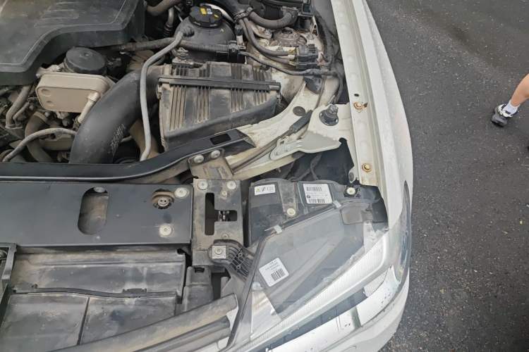Used BMW X3 2014 xDrive20i X Design Package Engine Bay Left