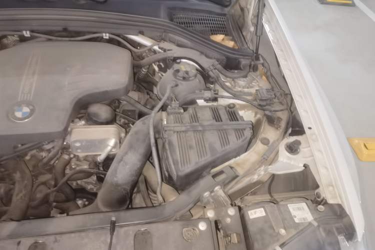 Used BMW X3 2014 xDrive20i X Design Package Engine Bay Left