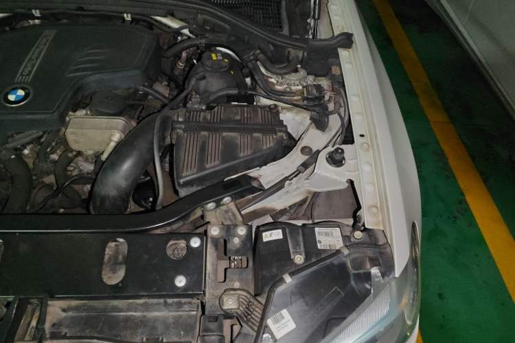 Used BMW X3 2014 xDrive20i X Design Package Engine Bay Left