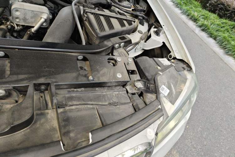 Used BMW X3 2014 xDrive28i Leading Model Engine Bay Left