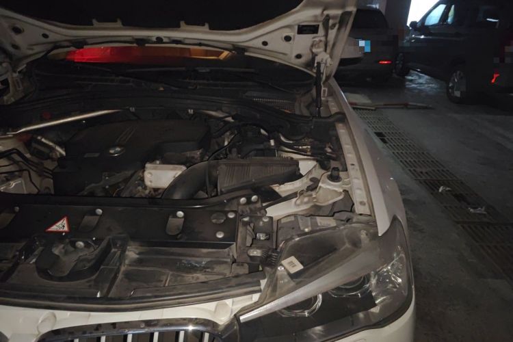 Used BMW X3 2014 xDrive20i X Design Package Engine Bay Left