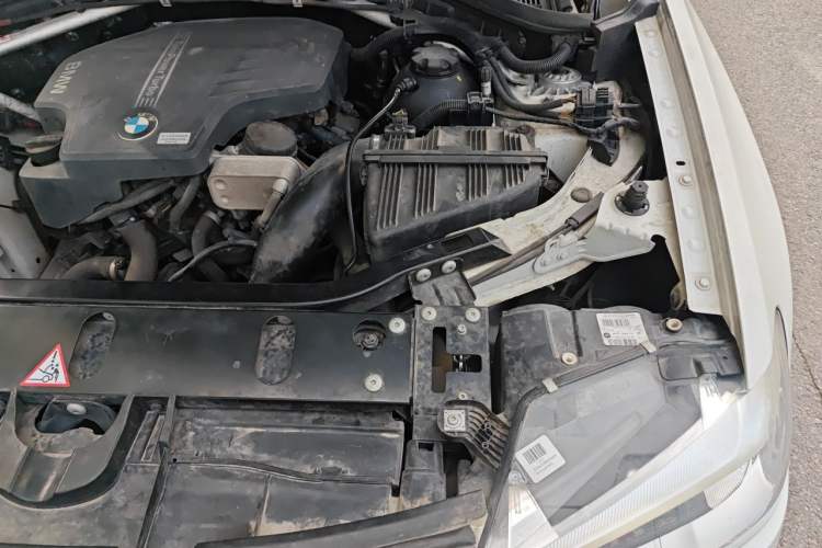 Used BMW X3 2014 xDrive20i X Design Package Engine Bay Left