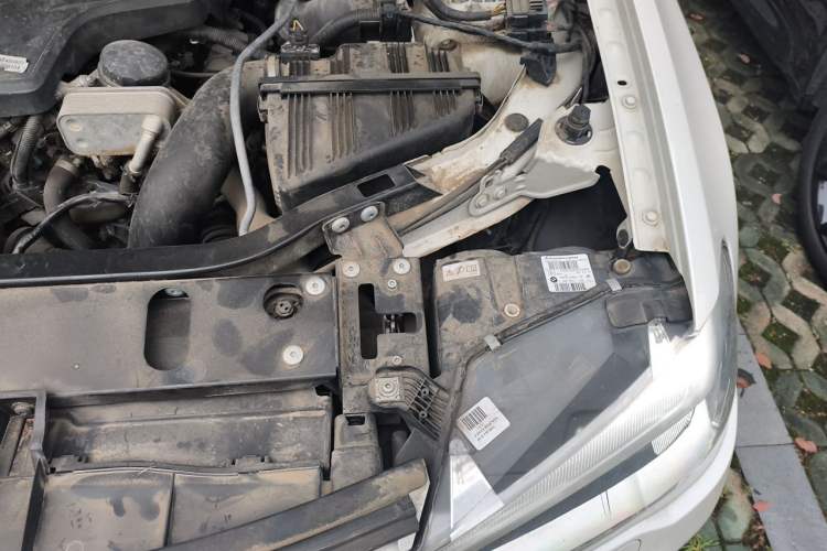 Used BMW X3 2014 xDrive20i X Design Package Engine Bay Left