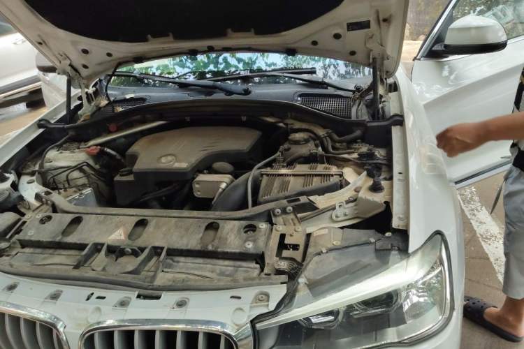 Used BMW X3 2014 xDrive20i X Design Package Engine Bay Left