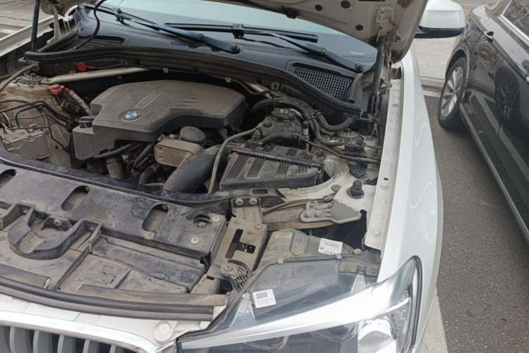 Used BMW X3 2014 xDrive20i X Design Package Engine Bay Left