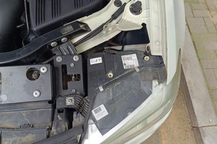 Used BMW X3 2014 xDrive20i X Design Package Engine Bay Left