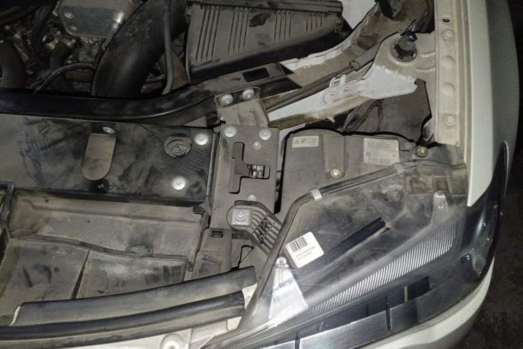 Used BMW X3 2014 xDrive20i X Design Package Engine Bay Left