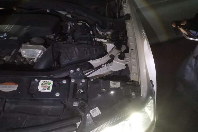 Used BMW X3 2014 xDrive20i Leading Model Engine Bay Left