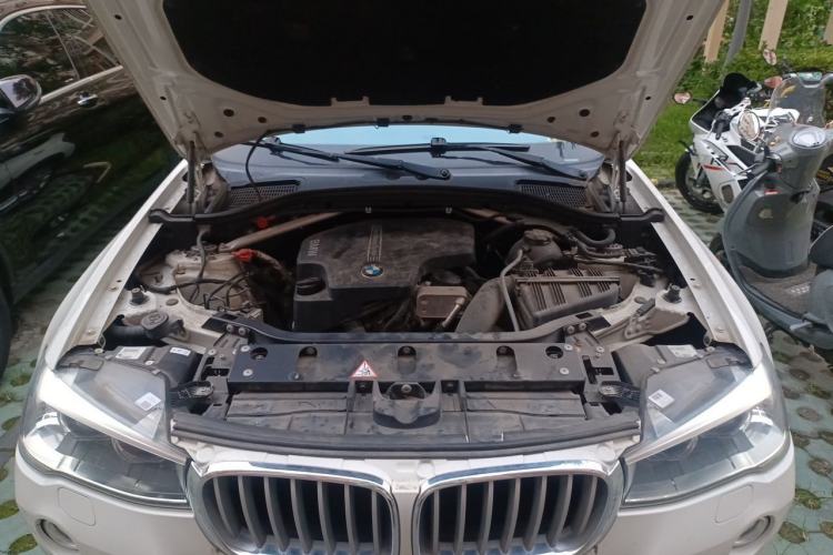 Used BMW X3 2014 xDrive28i Leading Model Engine Bay