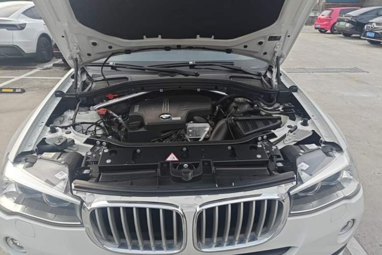 Used BMW X3 2014 xDrive20i X Design Package Engine Bay