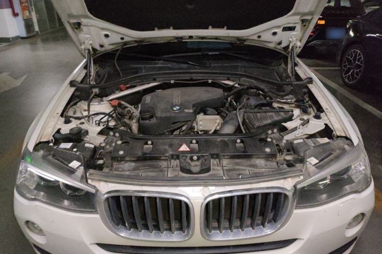 Used BMW X3 2014 xDrive20i Leading Model Engine Bay