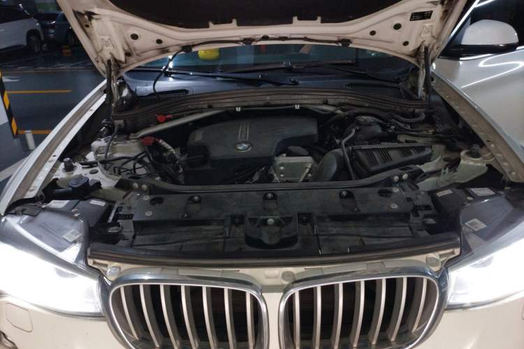 Used BMW X3 2014 xDrive20i X Design Package Engine Bay
