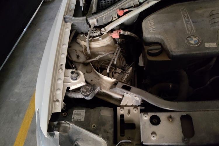Used BMW X3 2014 xDrive20i X Design Package Engine Bay Right