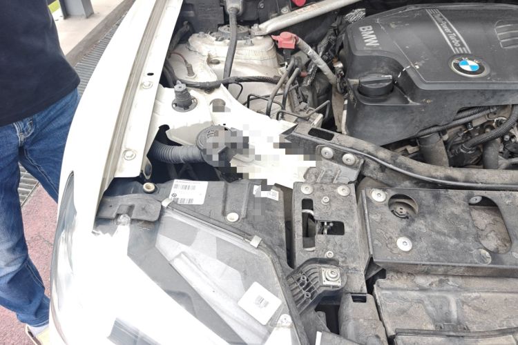 Used BMW X3 2014 xDrive20i X Design Package Engine Bay Right