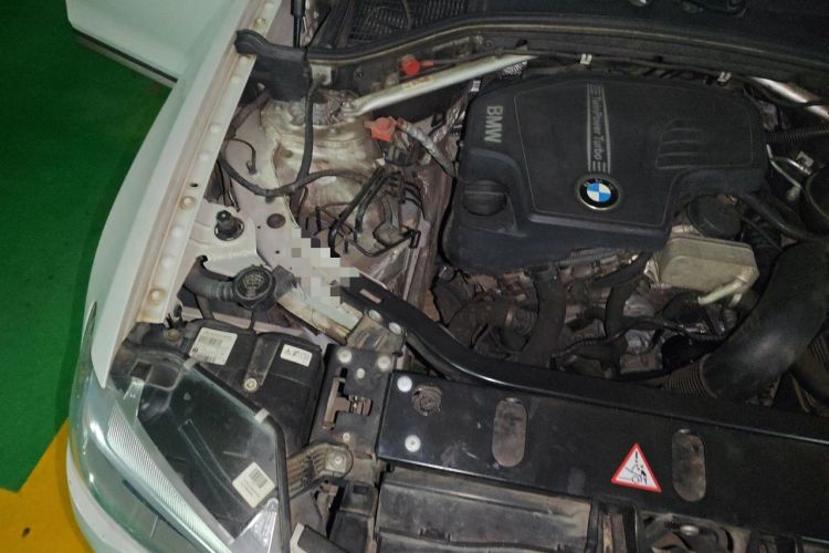 Used BMW X3 2014 xDrive20i X Design Package Engine Bay Right