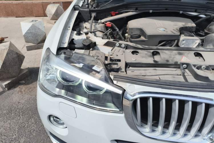 Used BMW X3 2014 xDrive20i X Design Package Engine Bay Right