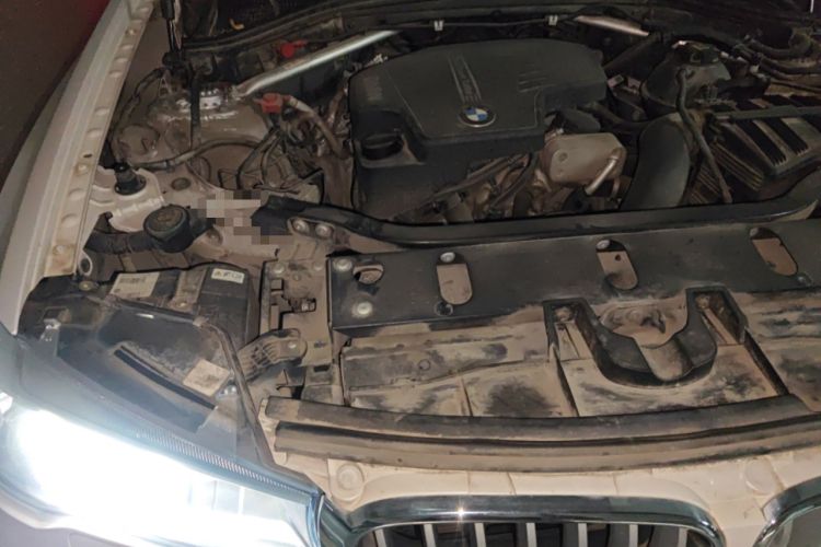 Used BMW X3 2014 xDrive20i X Design Package Engine Bay Right