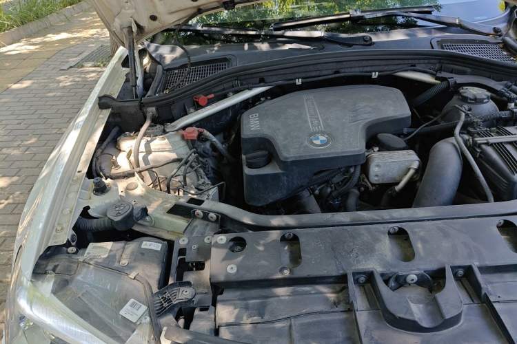 Used BMW X3 2014 xDrive20i X Design Package Engine Bay Right