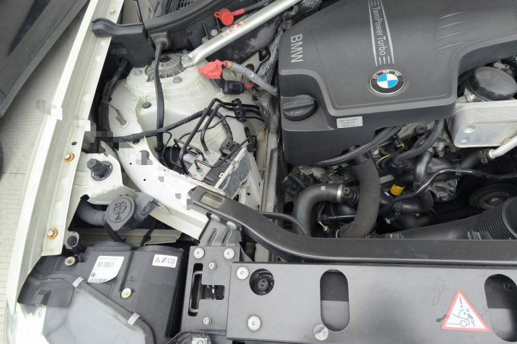 Used BMW X3 2014 xDrive20i X Design Package Engine Bay Right