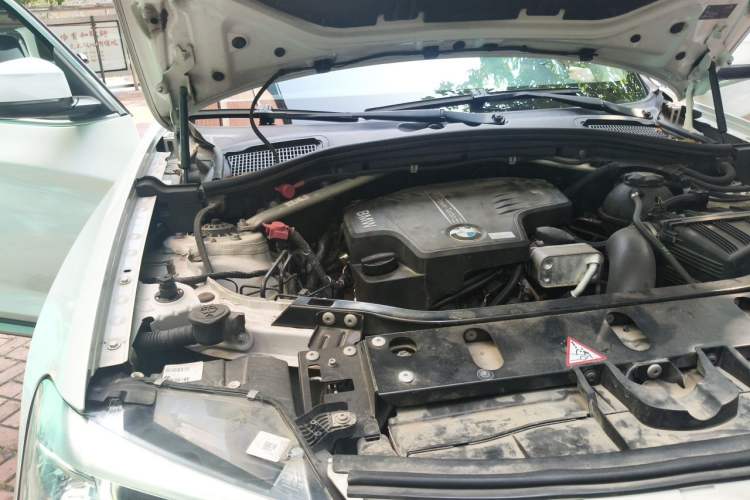 Used BMW X3 2014 xDrive20i X Design Package Engine Bay Right