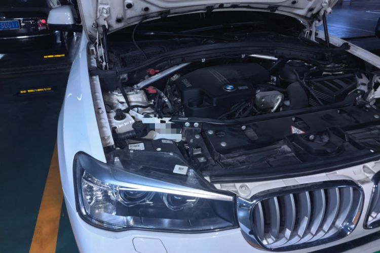 Used BMW X3 2014 xDrive28i X Design Package Engine Bay Right