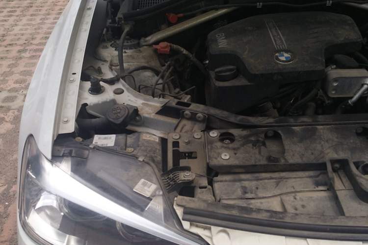 Used BMW X3 2014 xDrive20i Leading Model Engine Bay Right