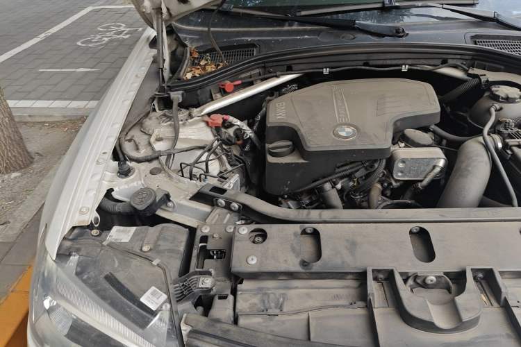 Used BMW X3 2014 xDrive20i X Design Package Engine Bay Right