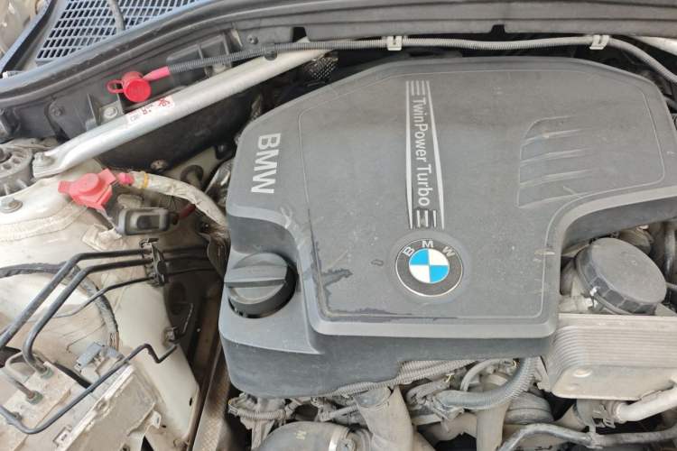 Used BMW X3 2014 xDrive20i X Design Package Engine Bay Right