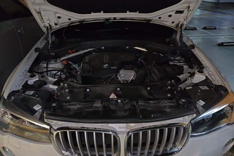 Used BMW X3 2014 xDrive20i X Design Package Engine Bay
