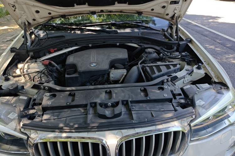 Used BMW X3 2014 xDrive20i X Design Package Engine Bay