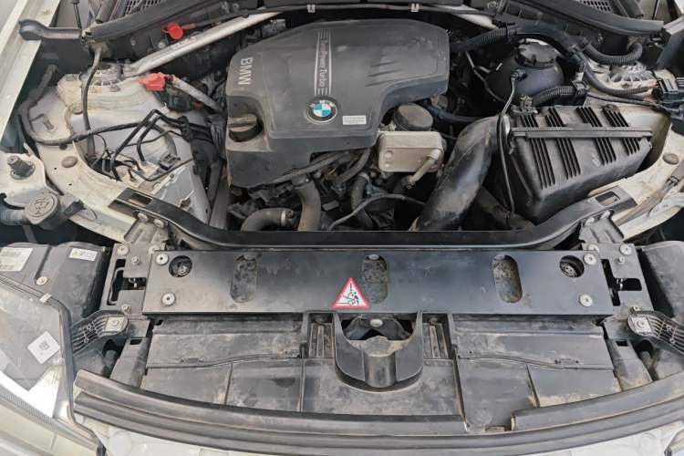 Used BMW X3 2014 xDrive20i X Design Package Engine Bay