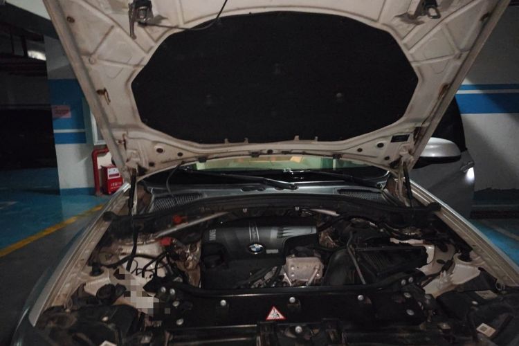 Used BMW X3 2014 xDrive28i Leading Model Engine Bay