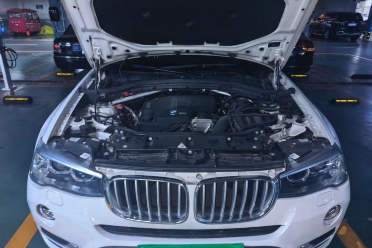 Used BMW X3 2014 xDrive28i X Design Package Engine Bay