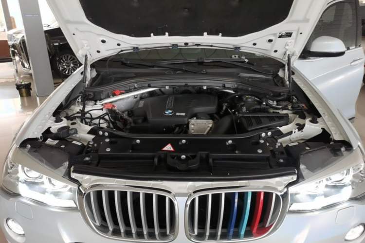 Used BMW X3 2014 xDrive20i X Design Package Engine Bay