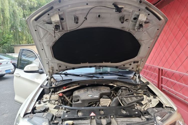 Used BMW X3 2014 xDrive20i X Design Package Engine Bay