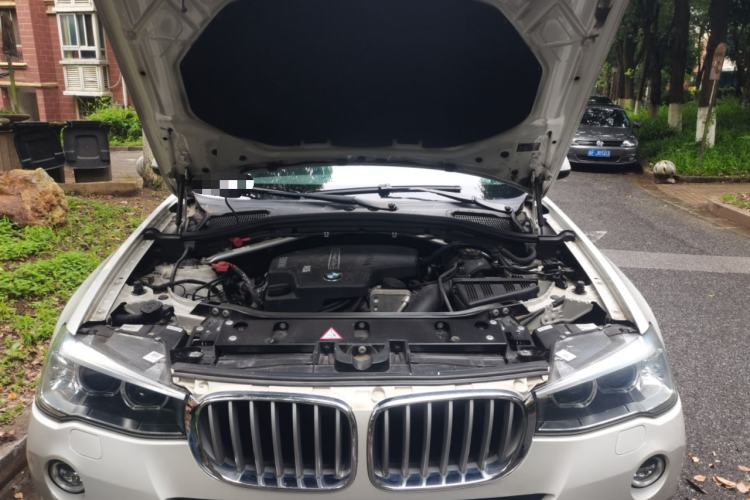 Used BMW X3 2014 xDrive20i Leading Model Engine Bay