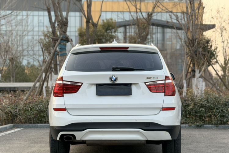 Used BMW X3 2014 xDrive20i Leading Model Exterior 1