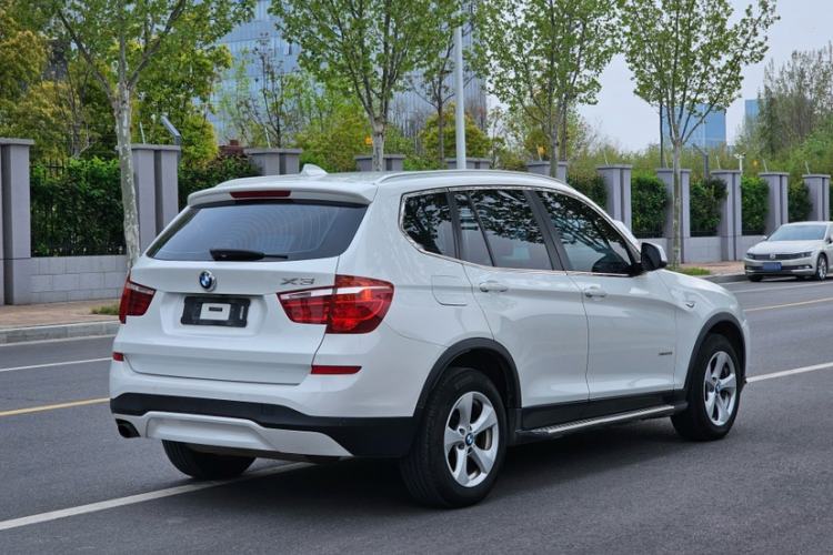 Used BMW X3 2014 xDrive20i Leading Model Exterior 1
