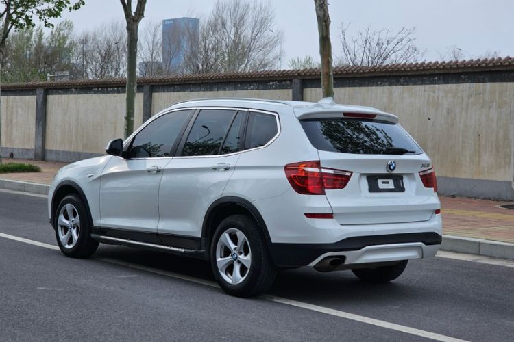 Used BMW X3 2014 xDrive20i Leading Model Exterior 3