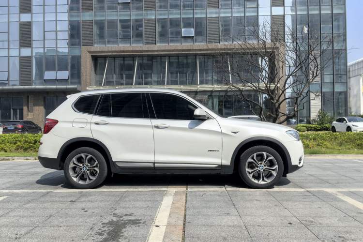 Used BMW X3 2014 xDrive20i X Design Package Exterior 4